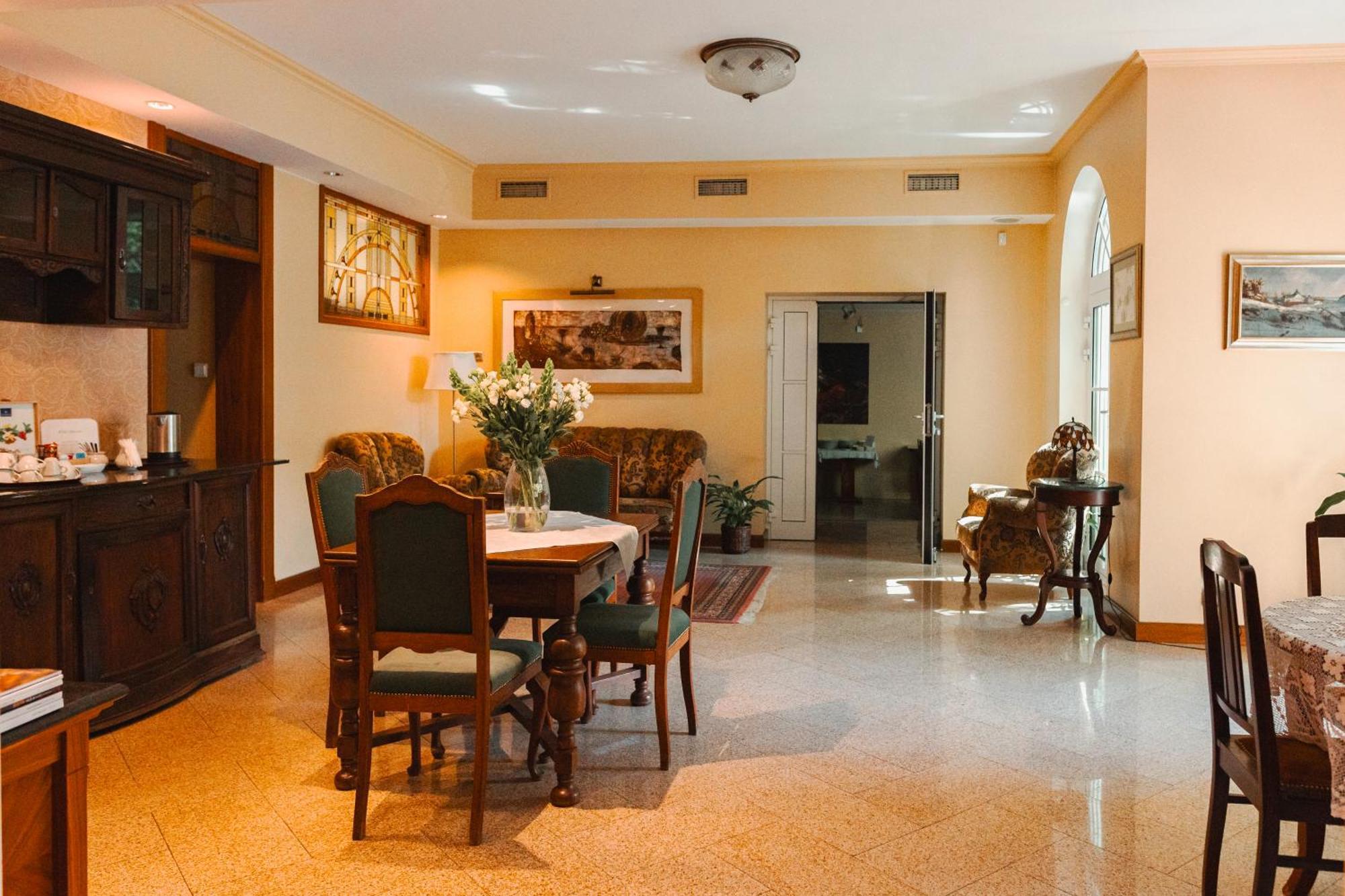 Marea Bed & Breakfast 3*